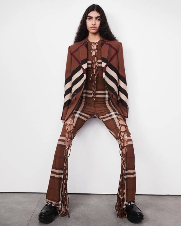 Burberry presenta su nueva colección: Friends and Family