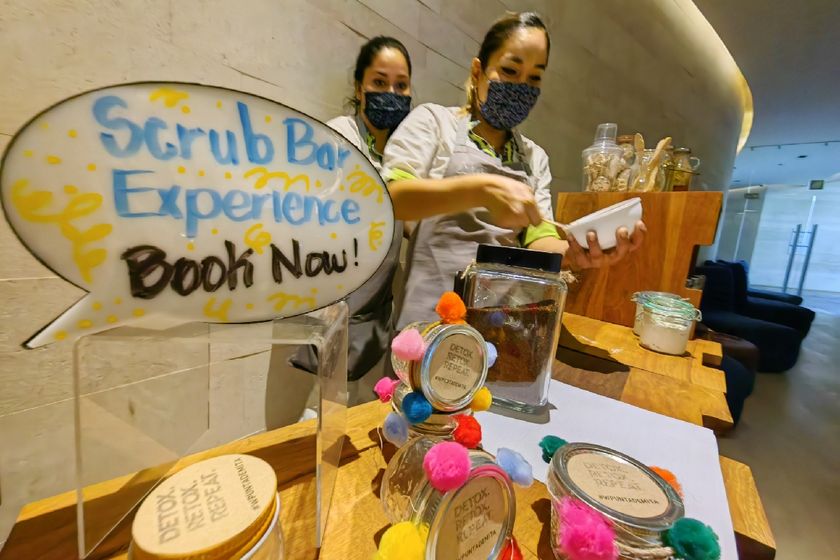 Away Spa Scrub bar experience