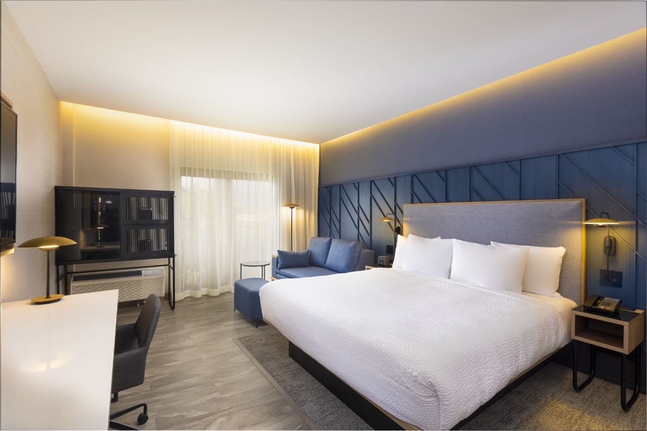 Courtyard by Marriott San Jos&eacute; Escaz&uacute; festejan su reapertura