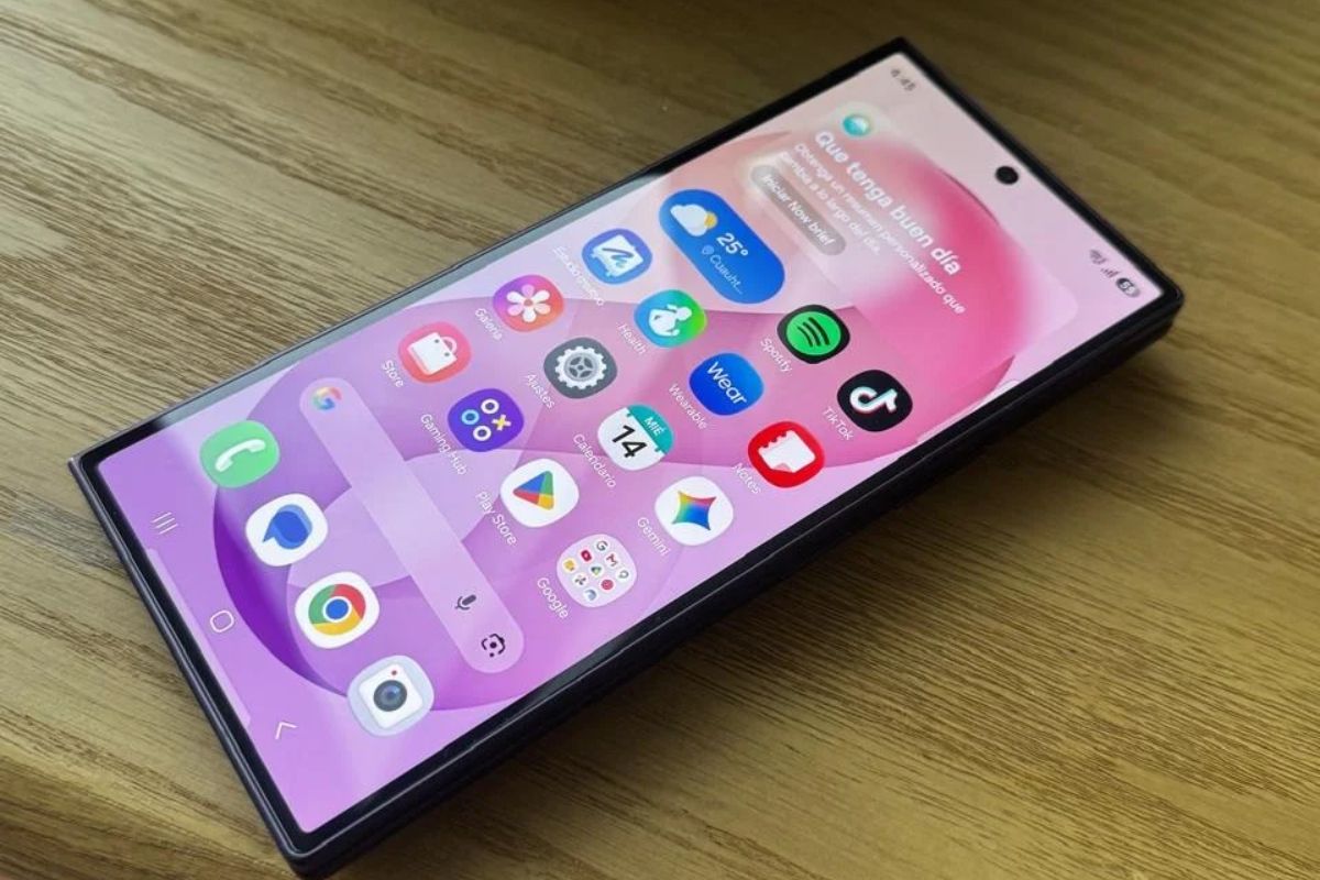 Galaxy Z Fold8 Ultra